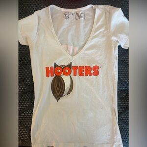 White short sleeve top